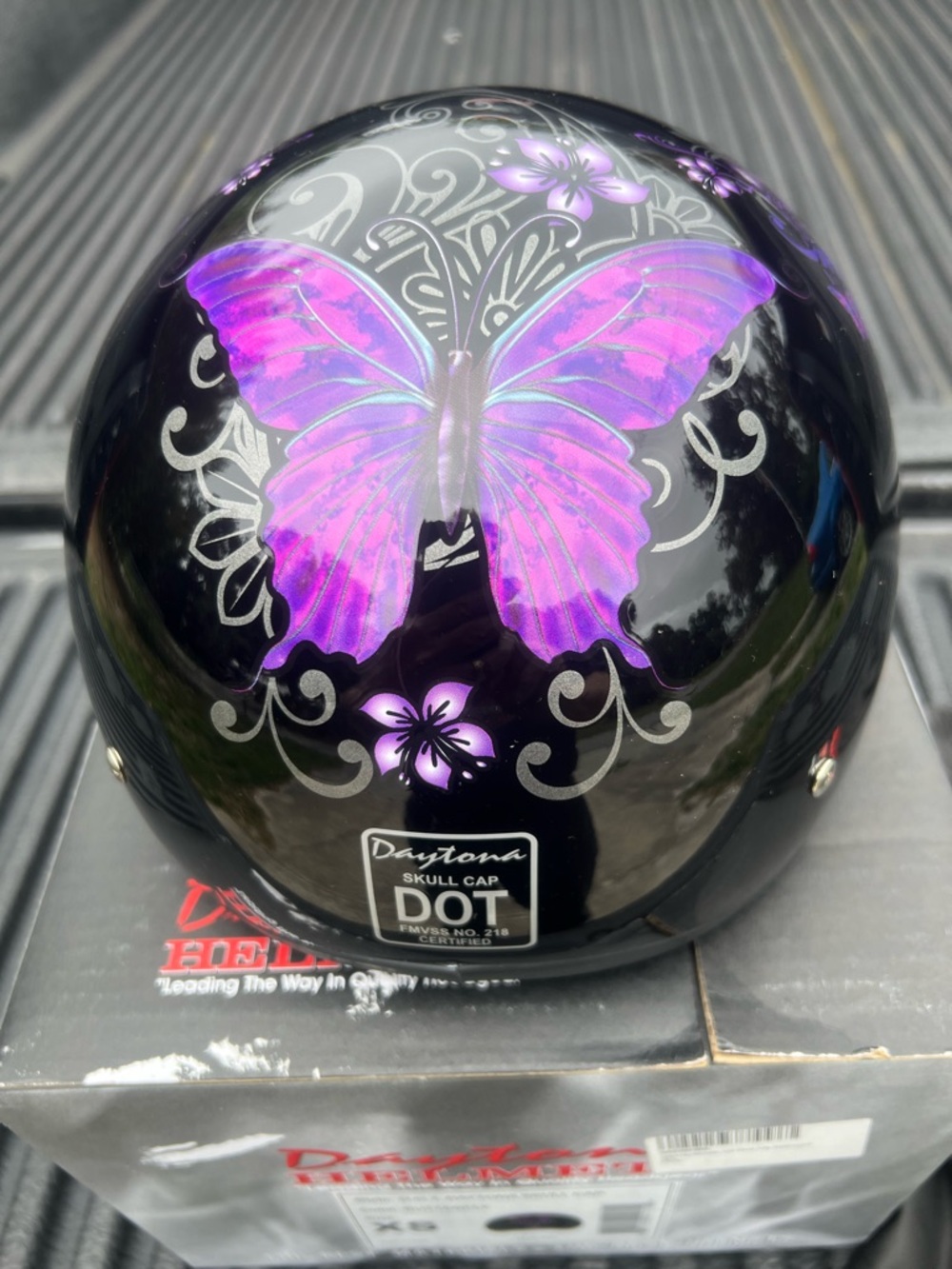 Womens Daytona Skull Cap, Size XS, New